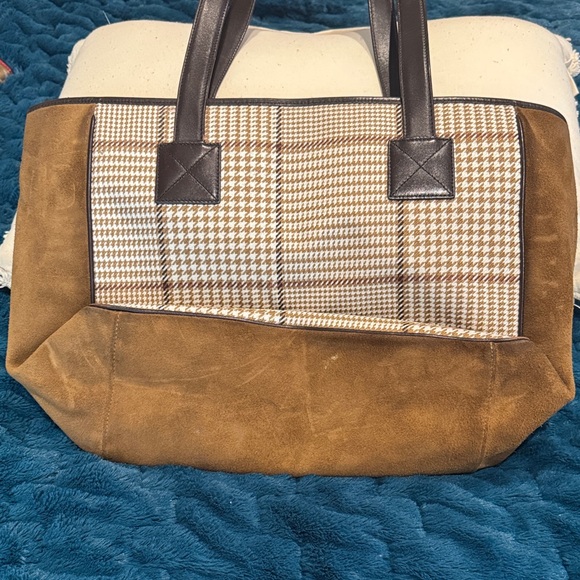 Ralph Lauren Plaid Tote Bag with Suede Sides, Bottom & Leather Handles - Picture 6 of 6